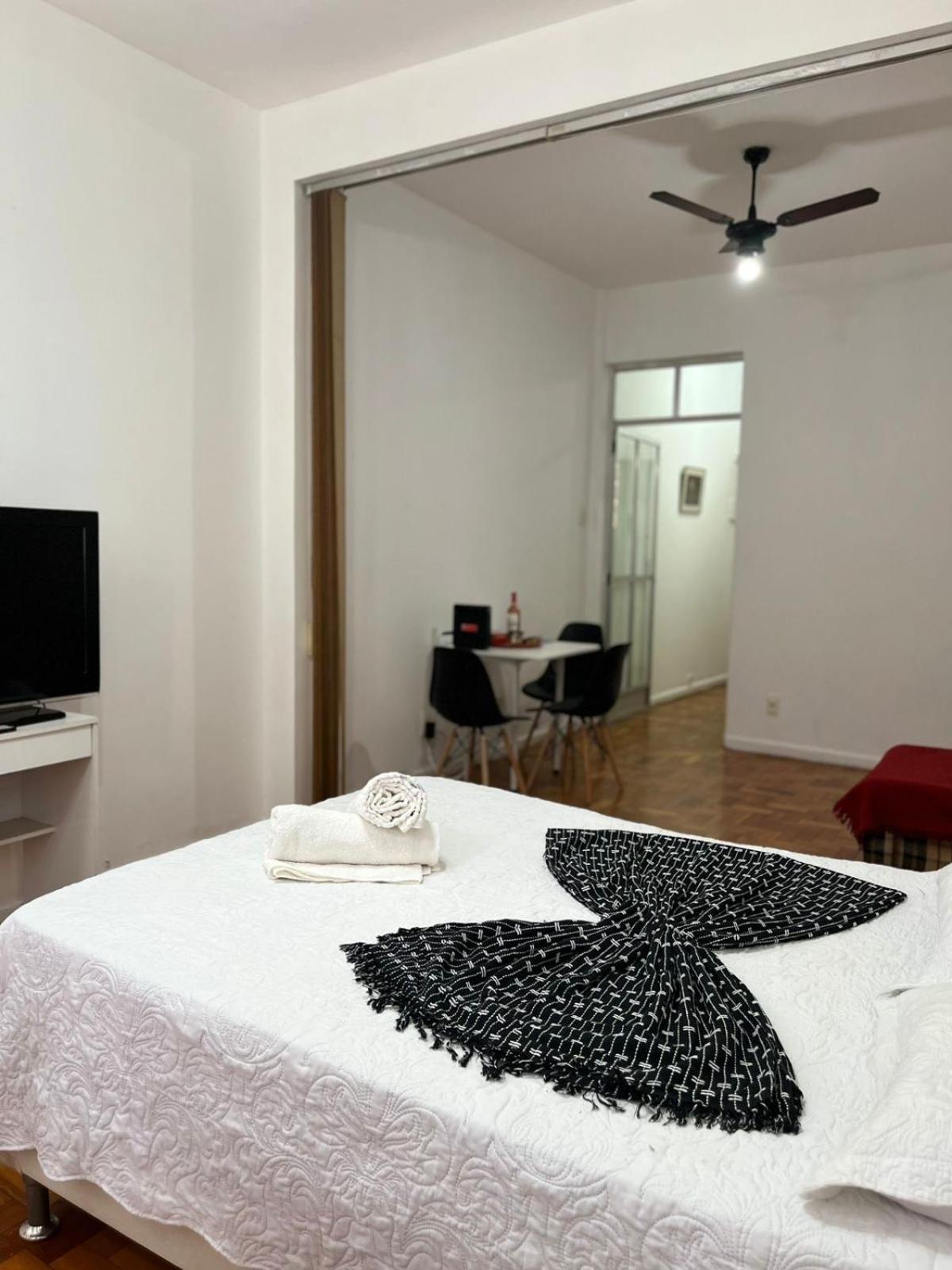Apartment 10 Um Casal